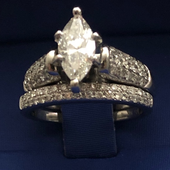 1 carat vintage Marquise wedding set - Picture 3 of 5